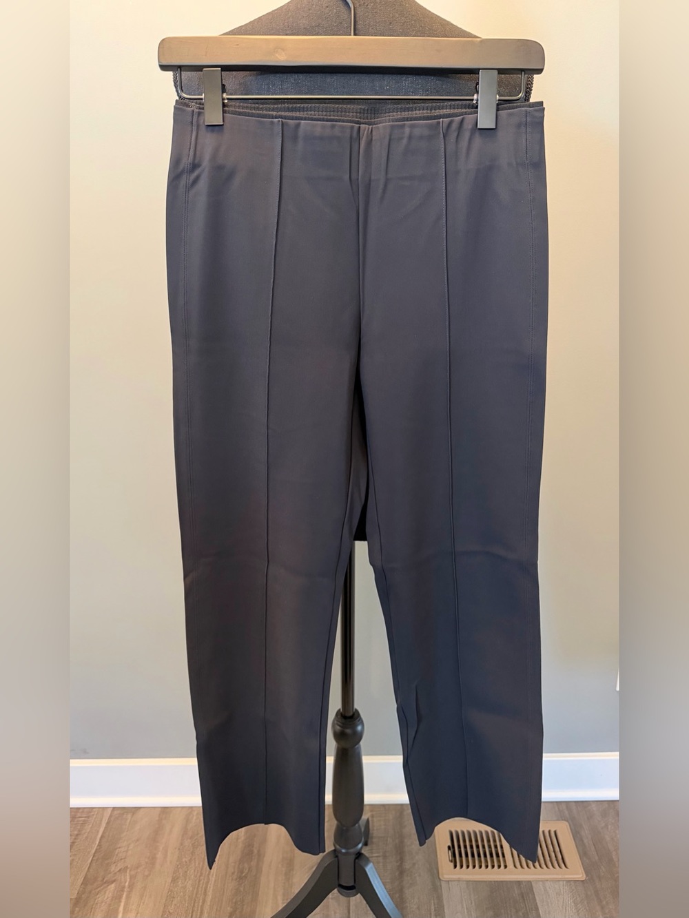 Athleta stretch crop pants